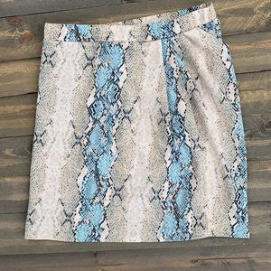 New with tags fashion nova skin print skirt